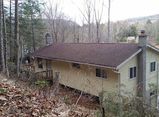 2627 Peas Eddy Rd, Hancock, NY 13783