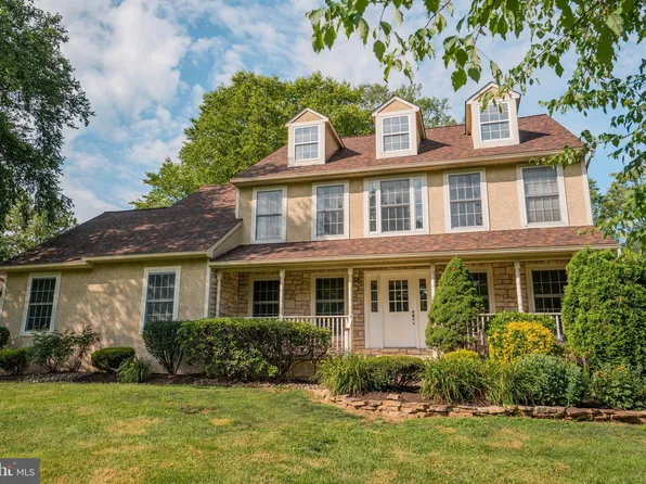 524 Richards Cir, Pottstown, PA 19465