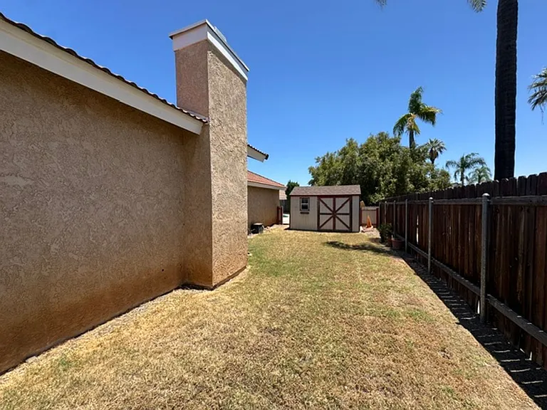 791 Kingfisher Ct — Photo 17
