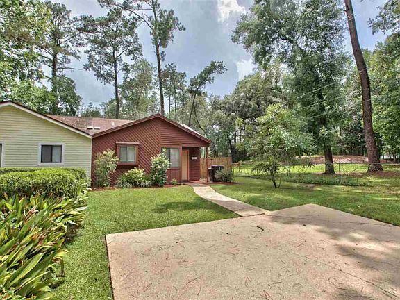 3rd image of 2691 Baldwin Dr S