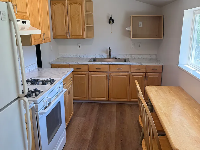 120 N 500 E — Photo 17
