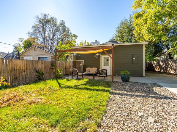 942 Lincoln St, Red Bluff, CA 96080