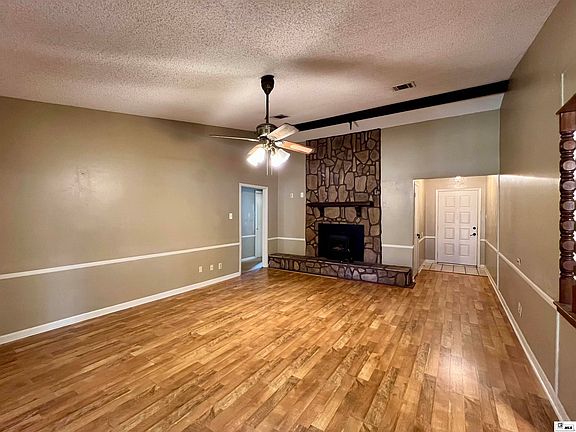 2nd image of 182 Leisure Dr