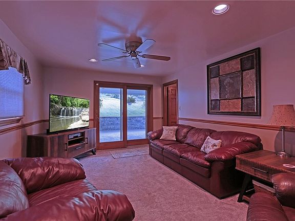 4th image of 139 Miller Rd