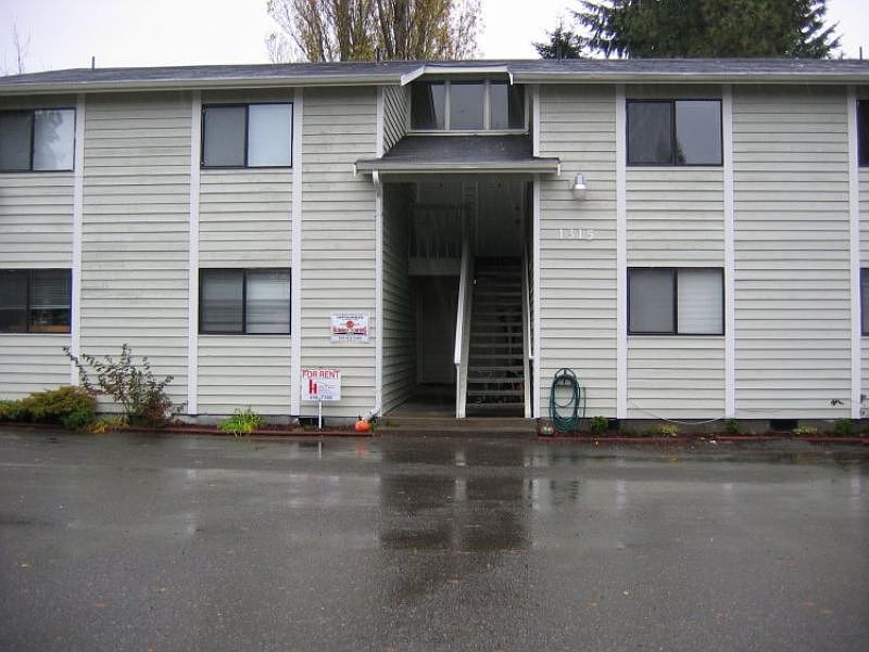 1st image of 1315 Hall St SE APT 3