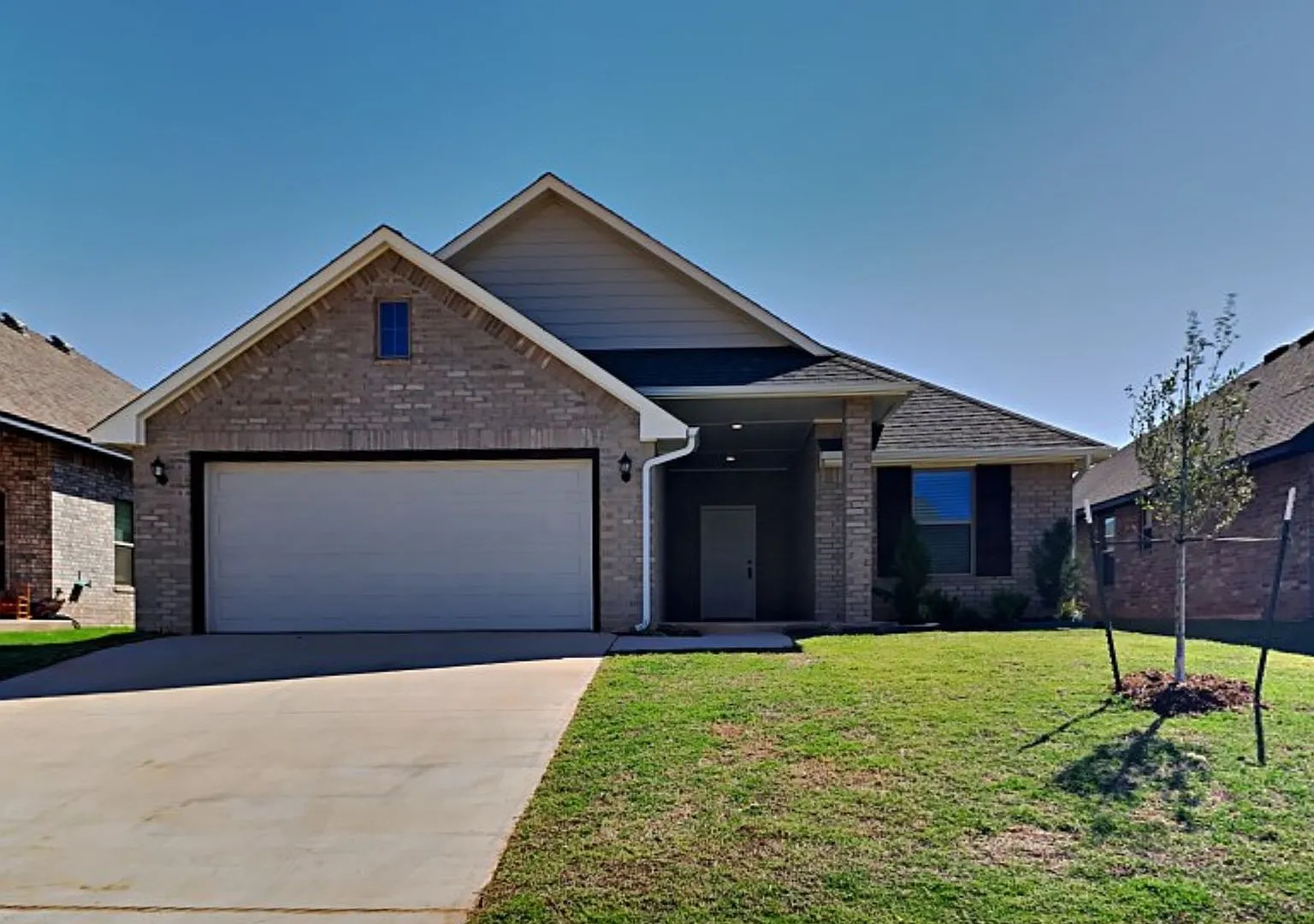 Spectacular 4 Bedroom 2 Bathroom Home in Piedmont Schools — Photo 1