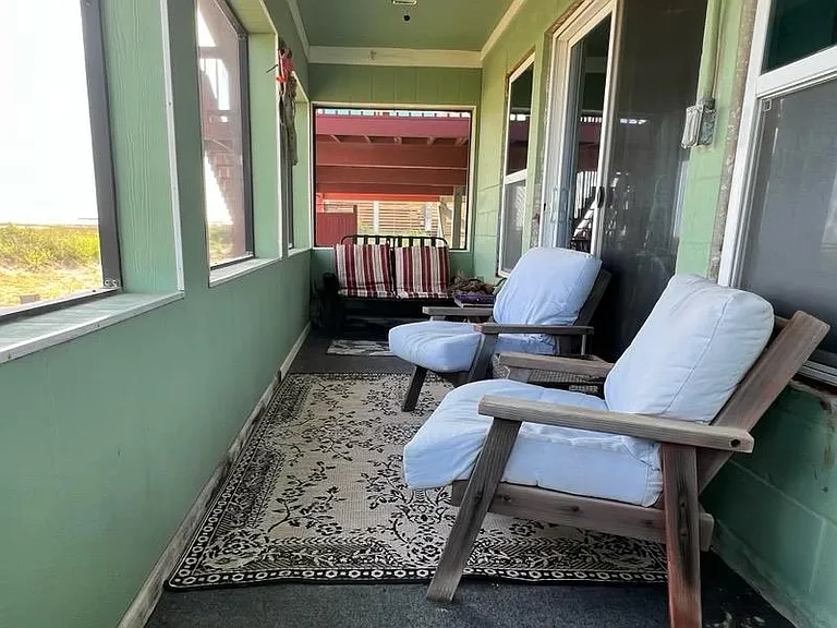 192 Griffin Ave — Photo 13