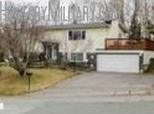 4909 Castle Ct, Anchorage, AK 99508