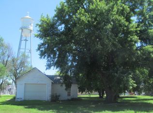 100 N Broad Way, Sargent, NE 68874