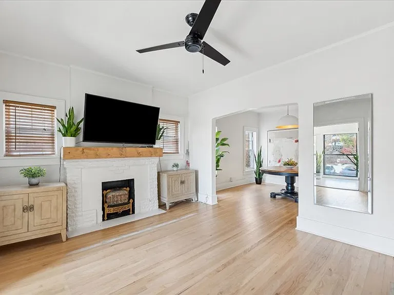 1430 S Quaker Ave — Photo 27