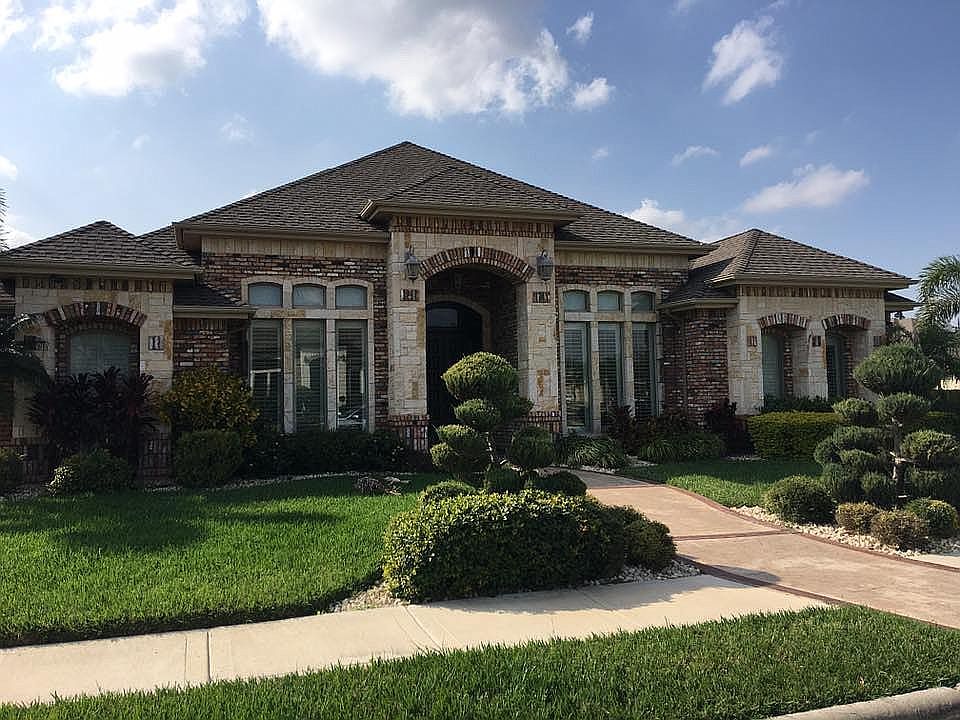 1st image of 725 Barton Dr