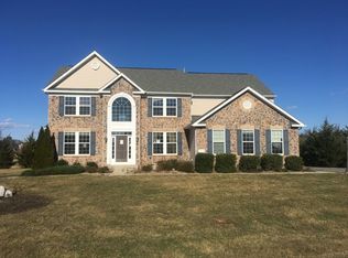 1079 Dallas Dr, Greencastle, PA 17225