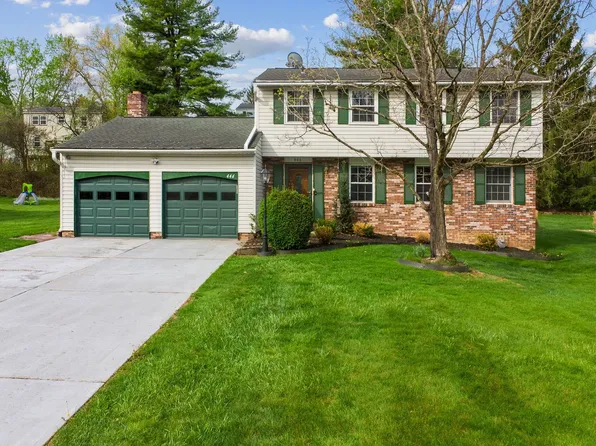 446 Diablo Dr, Pittsburgh, PA 15241