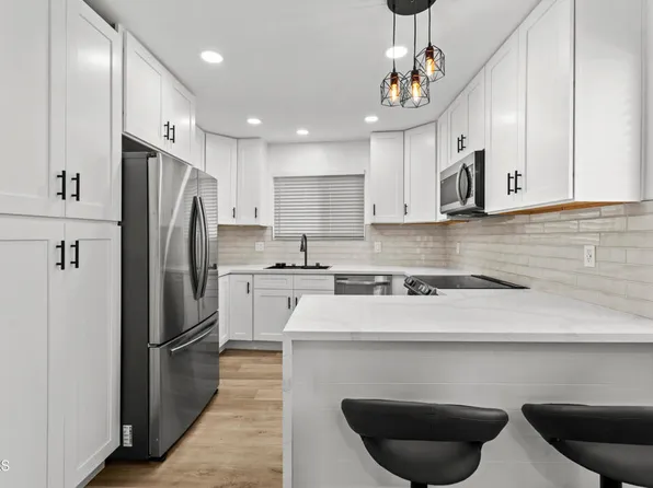 6721 S Springpark Ave #3A, Los Angeles, CA 90056