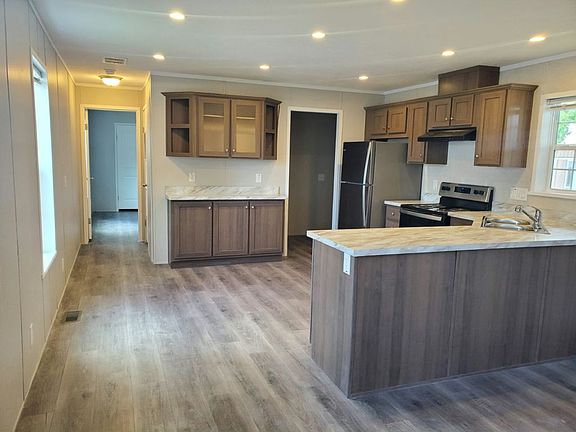 3rd image of 1601 E Jackson St #42