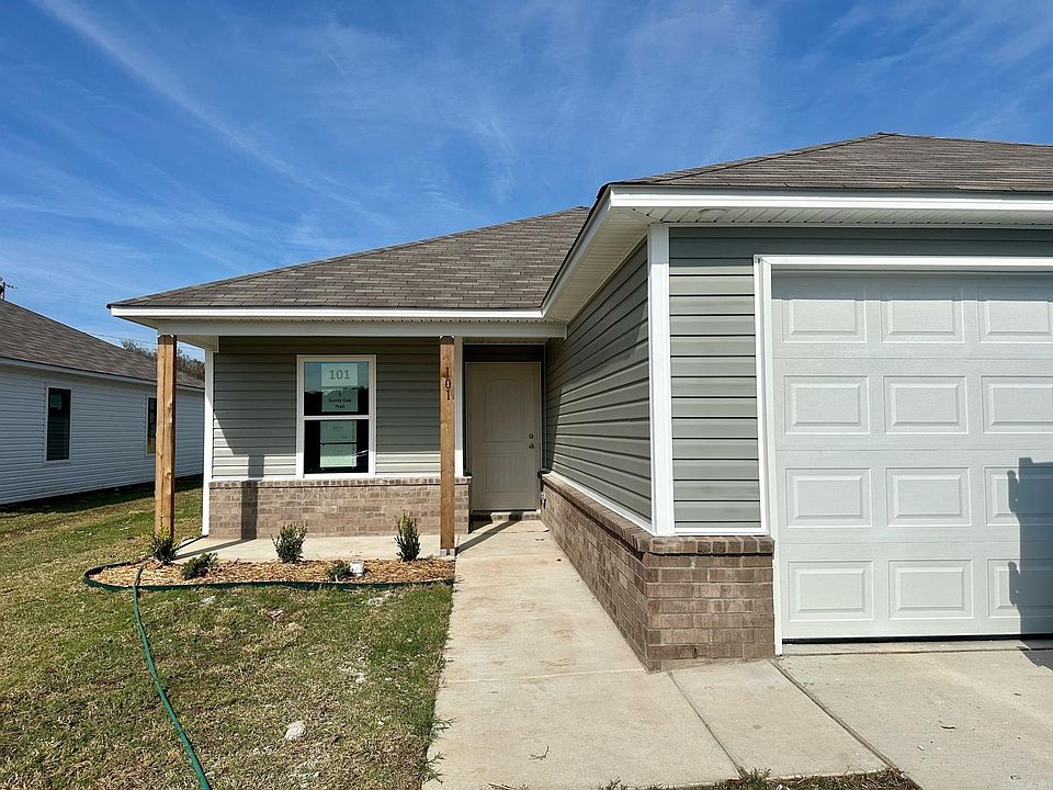 2nd image of 5 Sunny Oak Trl