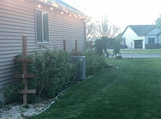 674 S 150 W, Hyde Park, UT 84318