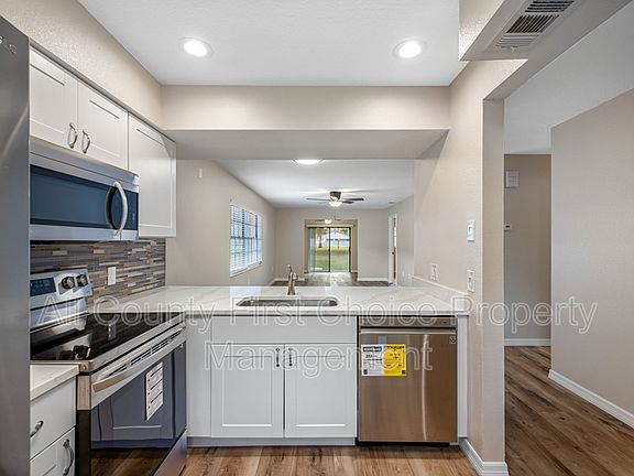 5th image of 13250 Ridge Rd APT 7-1