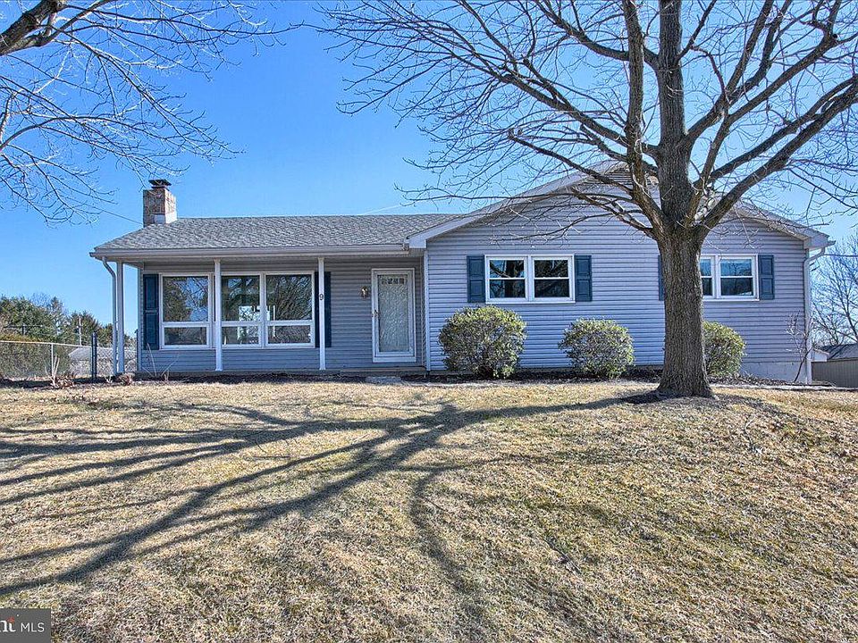 9 Hill Dr, Carlisle, PA 17013 Zillow