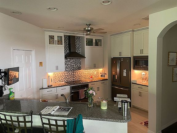 2nd image of 624 Grasslands Village Cir