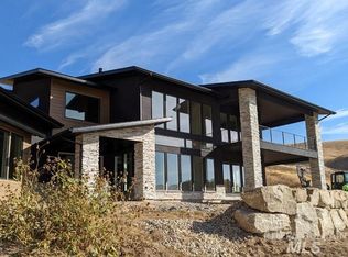 5300 W Creeks Edge, Boise, ID 83714