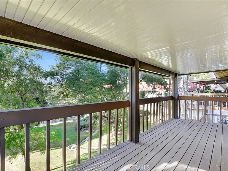 8024 Valle Vista Dr — Photo 8