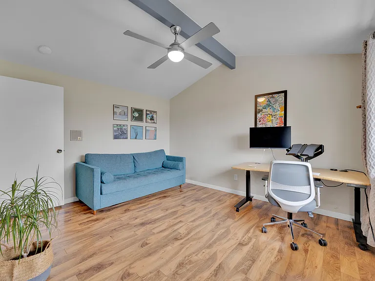 5621 Morro Way — Photo 42