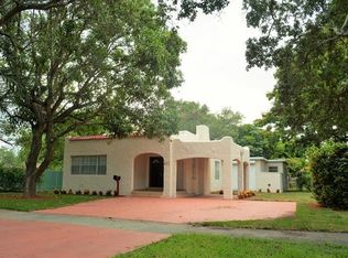 632 La Villa Dr, Miami Springs, FL 33166