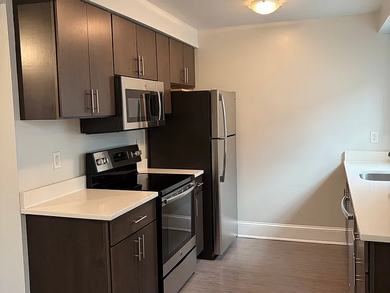 3300 Rhode Island Avenue — Photo 7
