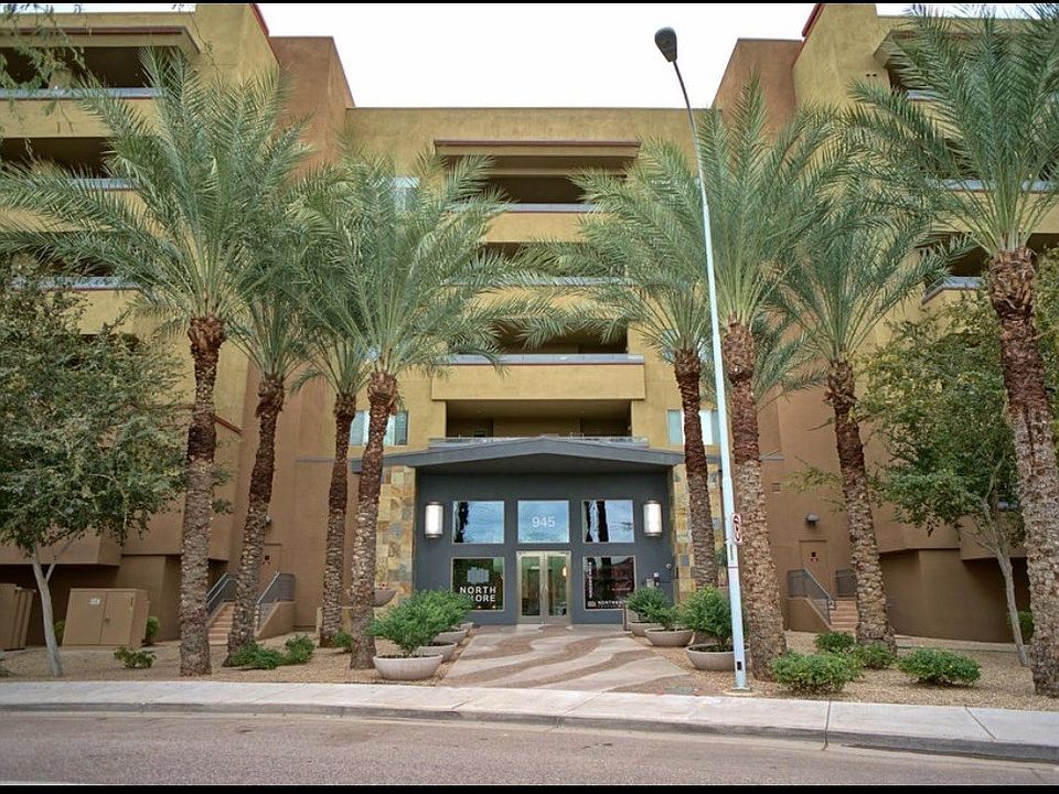 1st image of 945 E Playa Del Norte Dr
