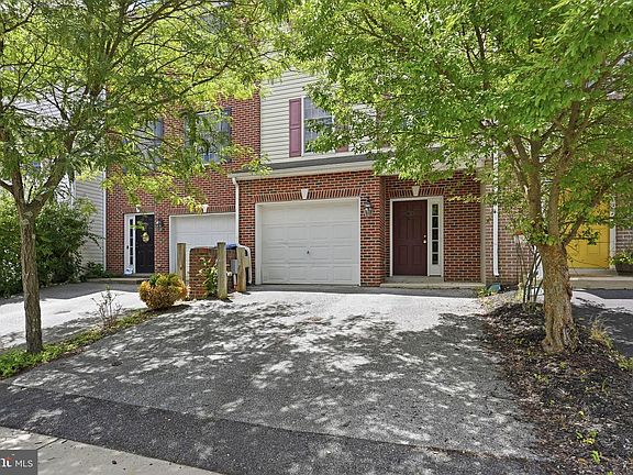 2nd image of 152 Pumpkin Patch Ln