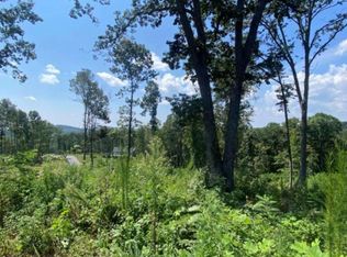 1084 Highgrove Dr, Talking Rock, GA 30175