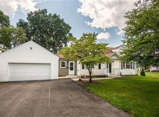 1813 Shady Dr, Farrell, PA