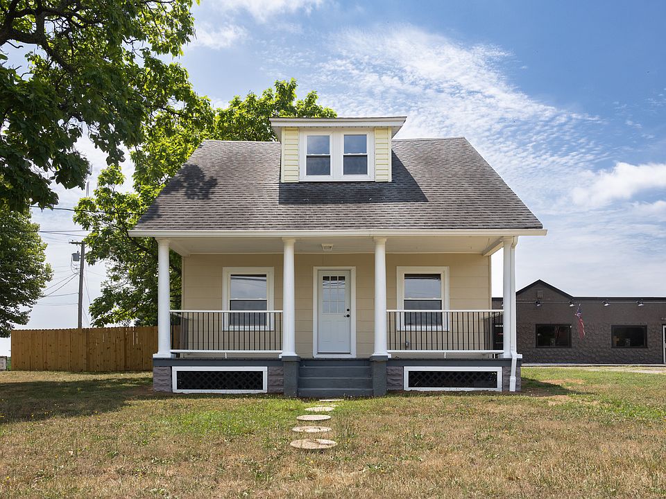 1st image of 639 Landis Ave