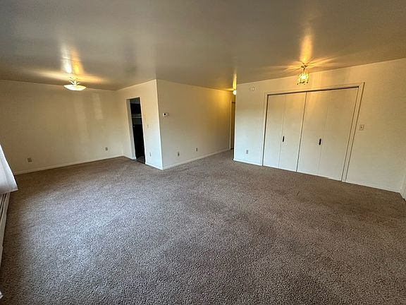 5th image of 915-917 7th Ave #1