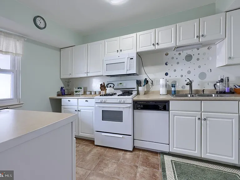 2914 State Hill Rd #D4 — Photo 10