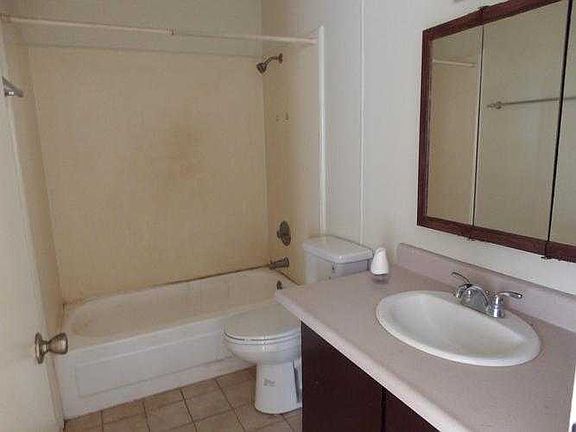 bathroom1