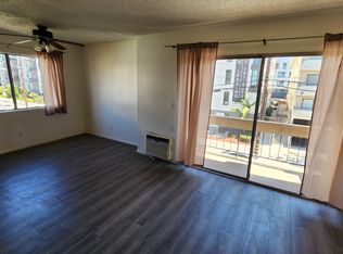 11271 Otsego St #204, North Hollywood, CA 91601