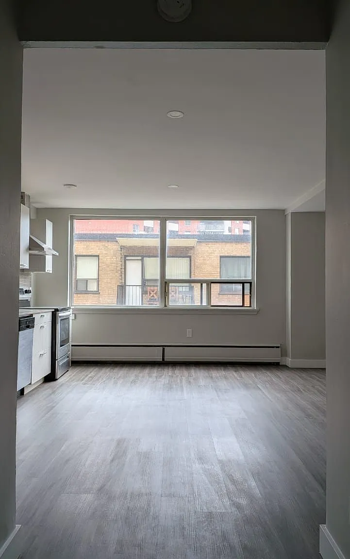 Studio, $1,750 — Photo 4