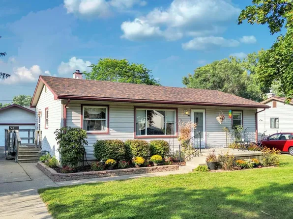 740 Hartner Dr N, Holly, MI 48442