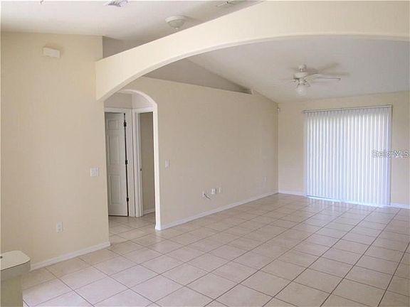 4th image of 31 Alicante Ct