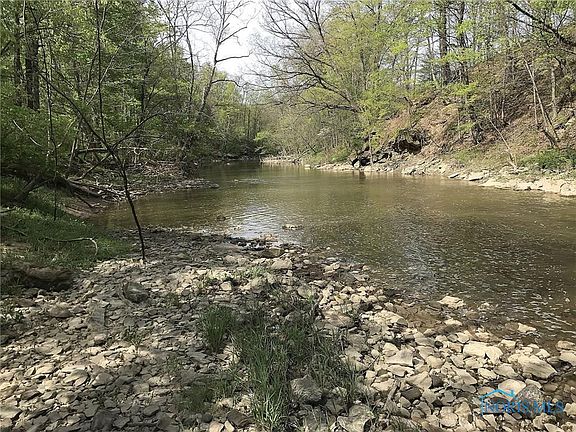 5th image of 3 Deer Run Dr