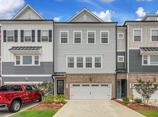 1064 Larabee Ln, Apex, NC 27523