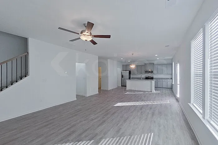 141 English Oak Ln — Photo 4