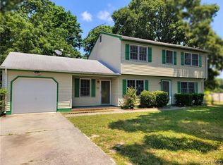 2 Oakwood Ct, Petersburg, VA 23805