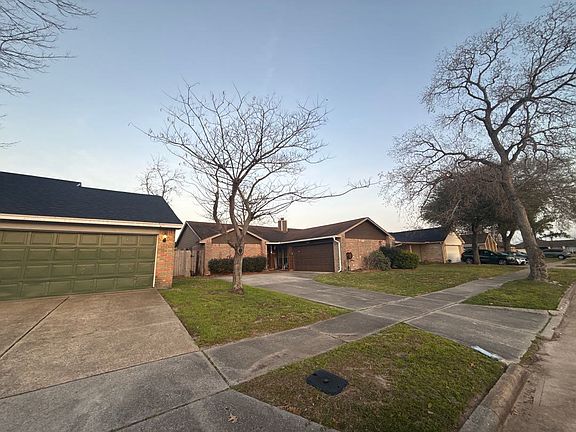 2nd image of 11427 Devencrest Dr