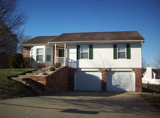 741 Kathy Ln, Jefferson City, MO 65109