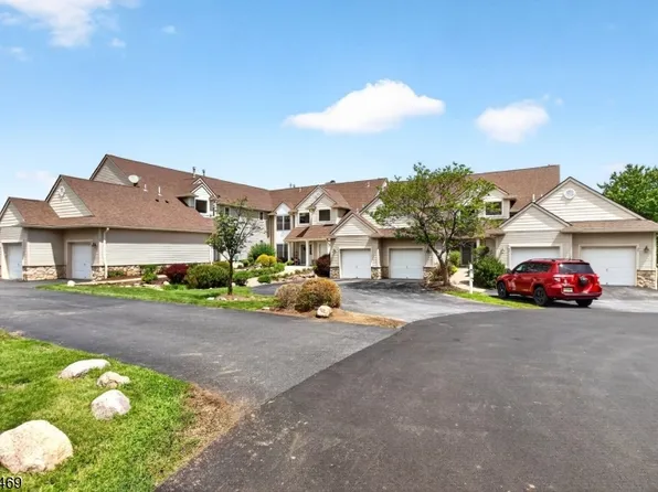 23 Caleb Ct, Hardyston Twp., NJ 07419