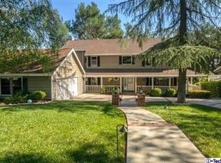 2330 Mountain Ave, La Crescenta, CA 91214
