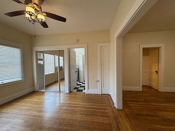 3rd image of 715 11th St APT 2